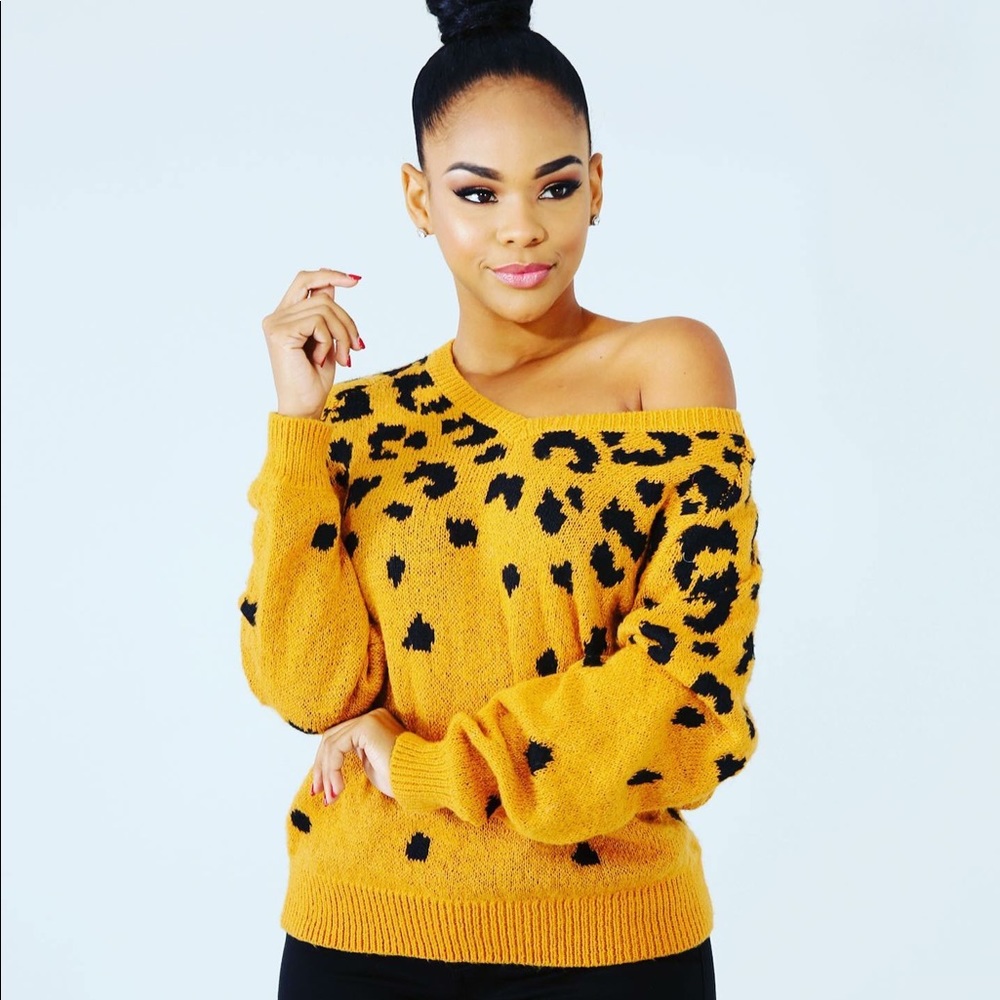 Leopard print sweater..